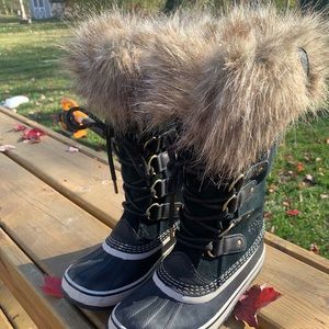 Women’s Sorel Joan of Arctic boots
